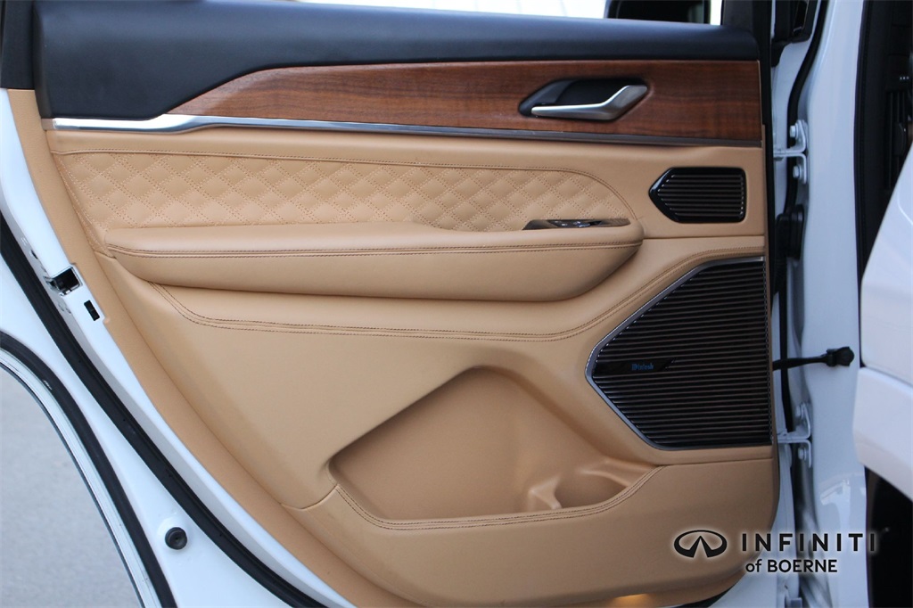 2023 Jeep Grand Cherokee L Summit Reserve photo 28