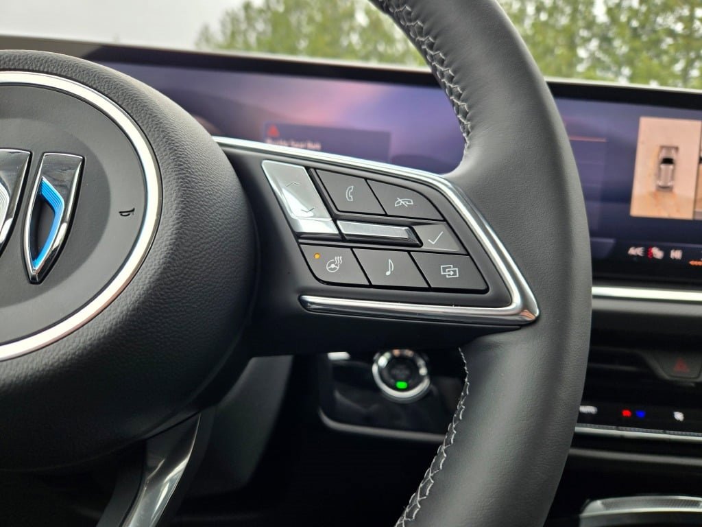 2025 Buick Envision Preferred photo 29