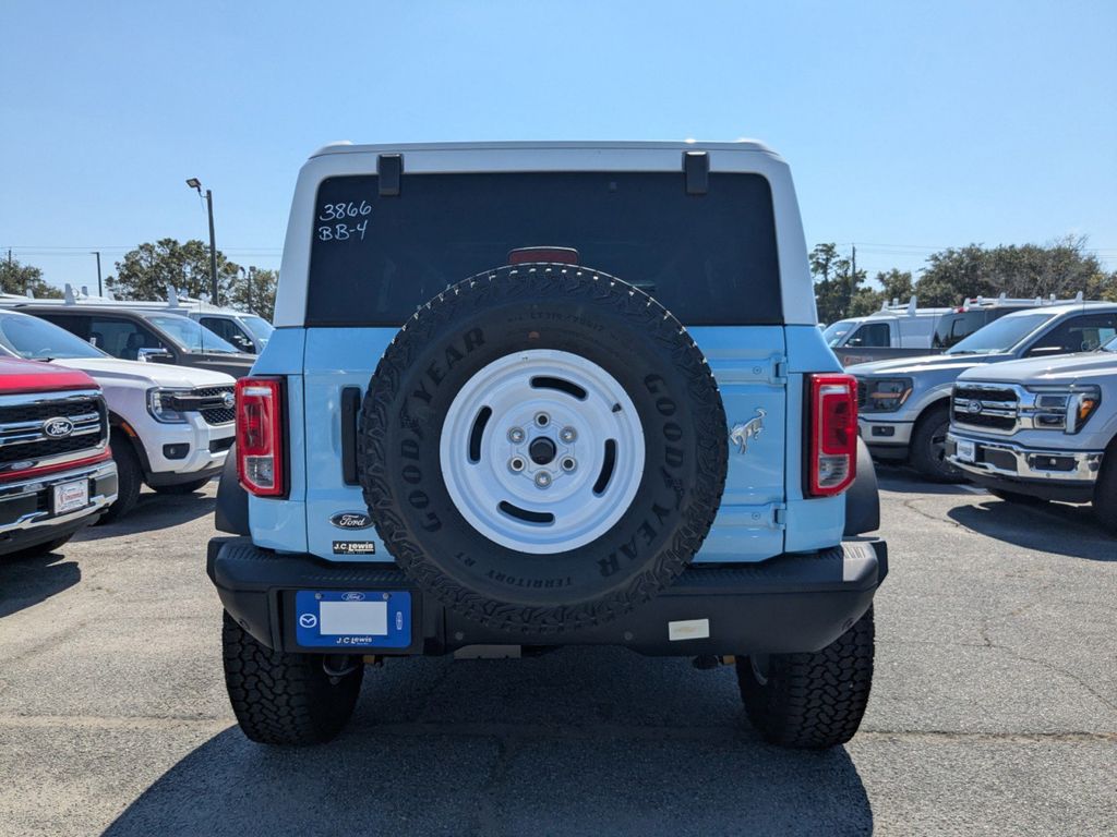 2025 Ford Bronco Heritage First Edition photo 4