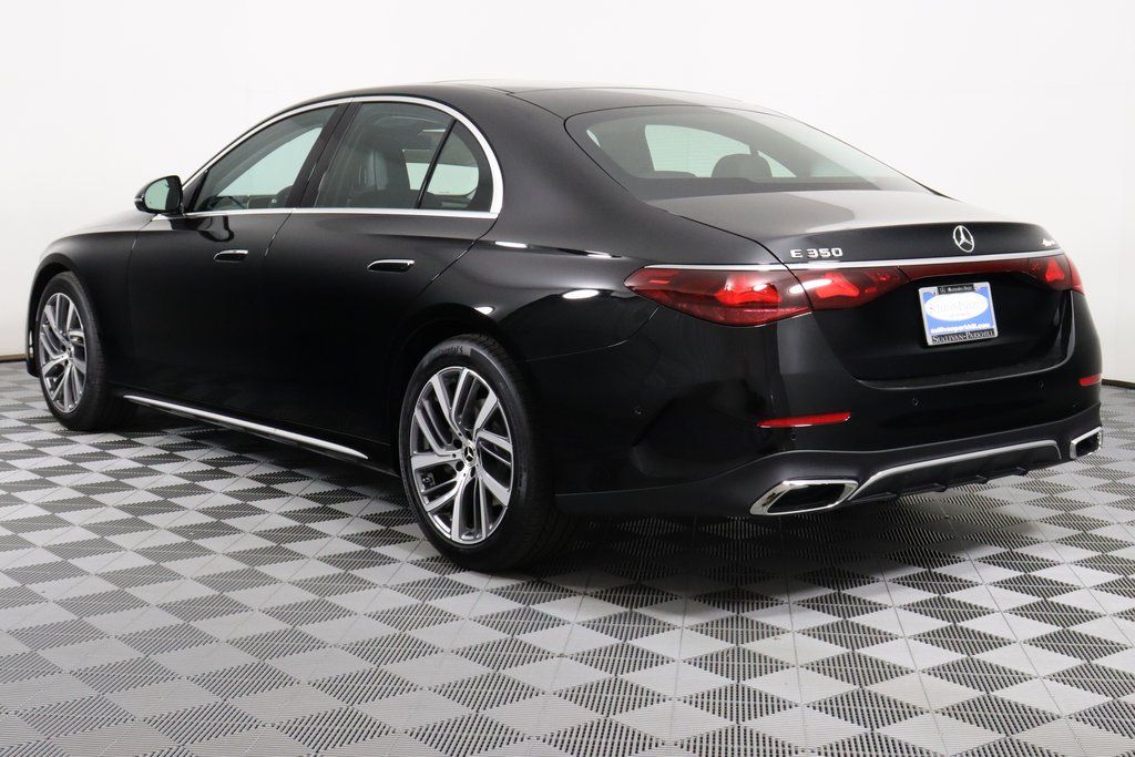 2025 Mercedes Benz E 350 4MATIC photo 6
