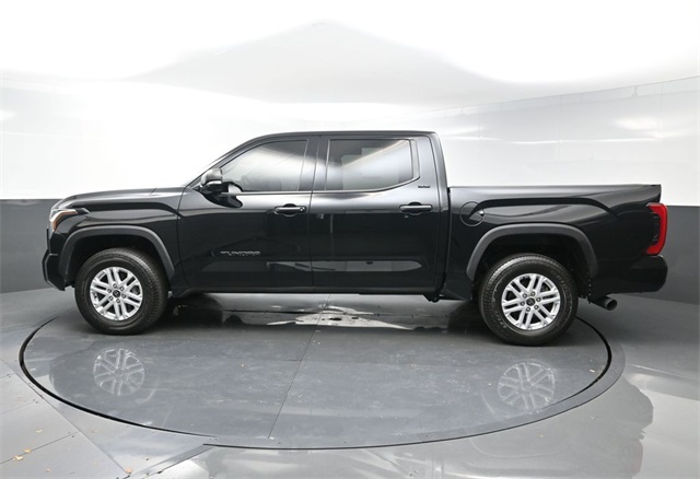 2024 Toyota Tundra SR5 photo 4