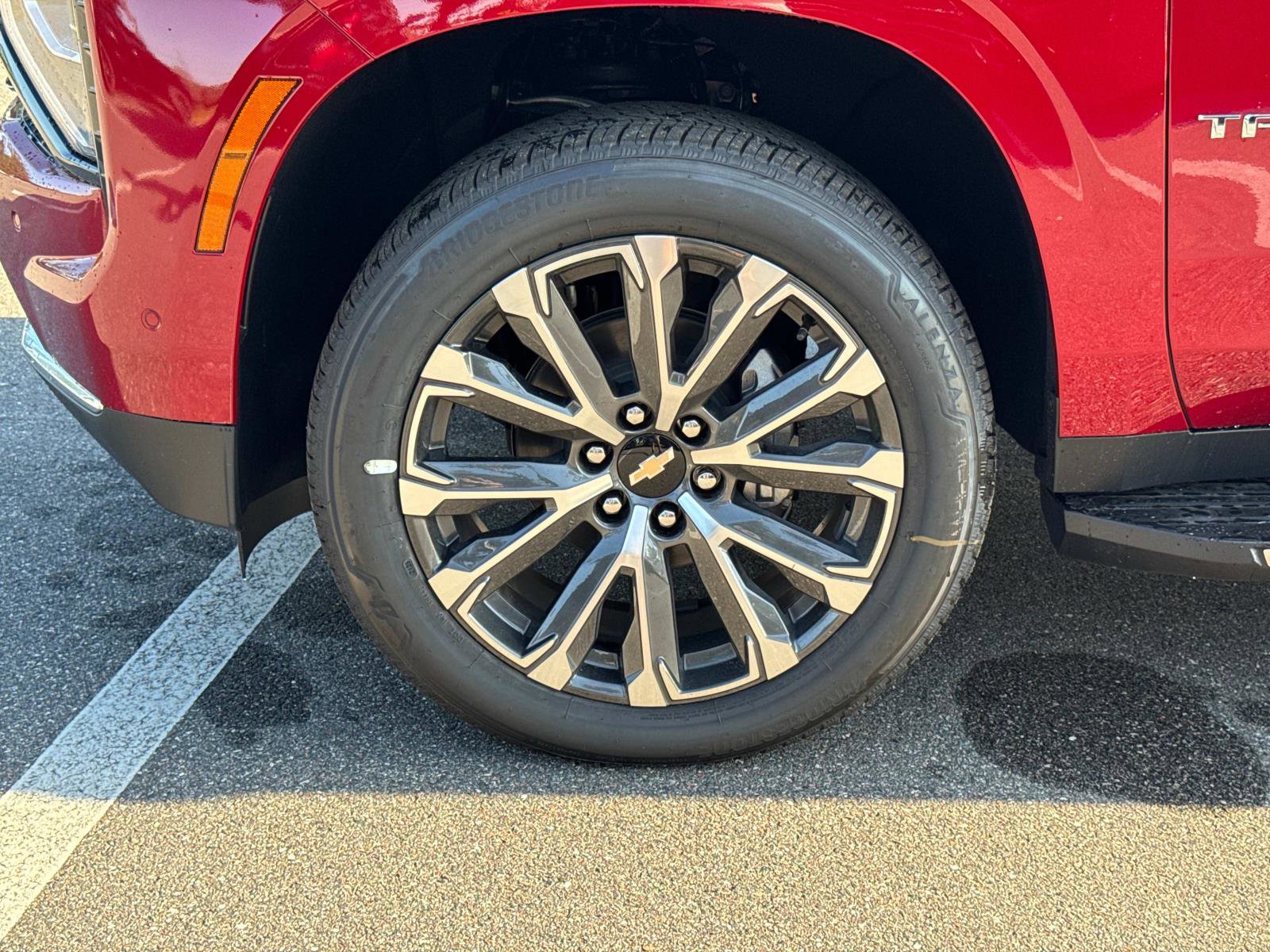 2025 Chevrolet Tahoe High Country photo 10