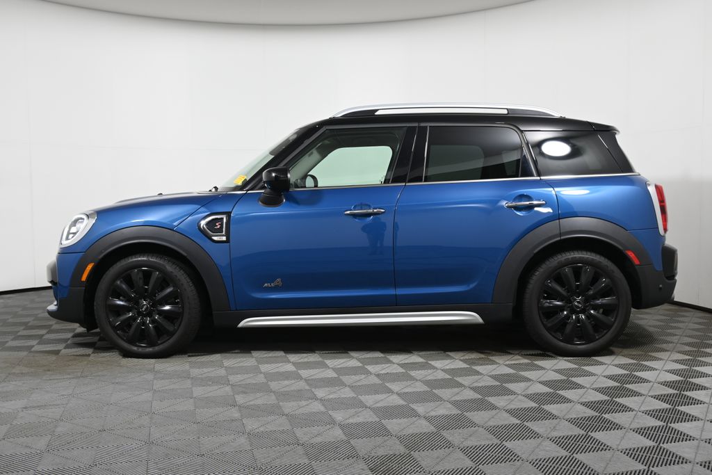 2020 Mini Cooper S Iconic photo 2