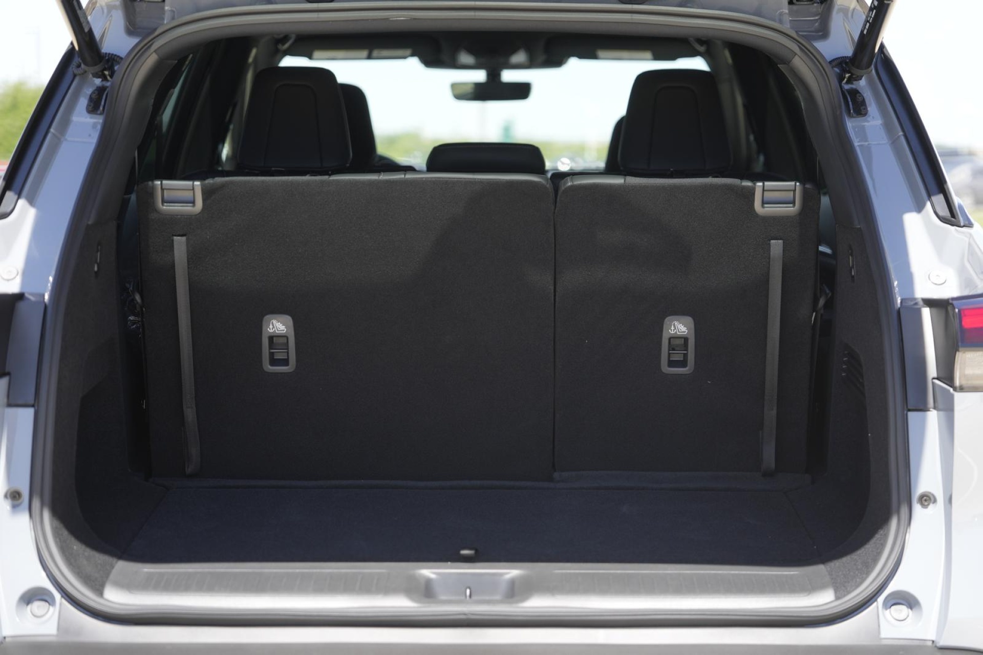 2025 Infiniti QX60 Luxe AWD photo 9
