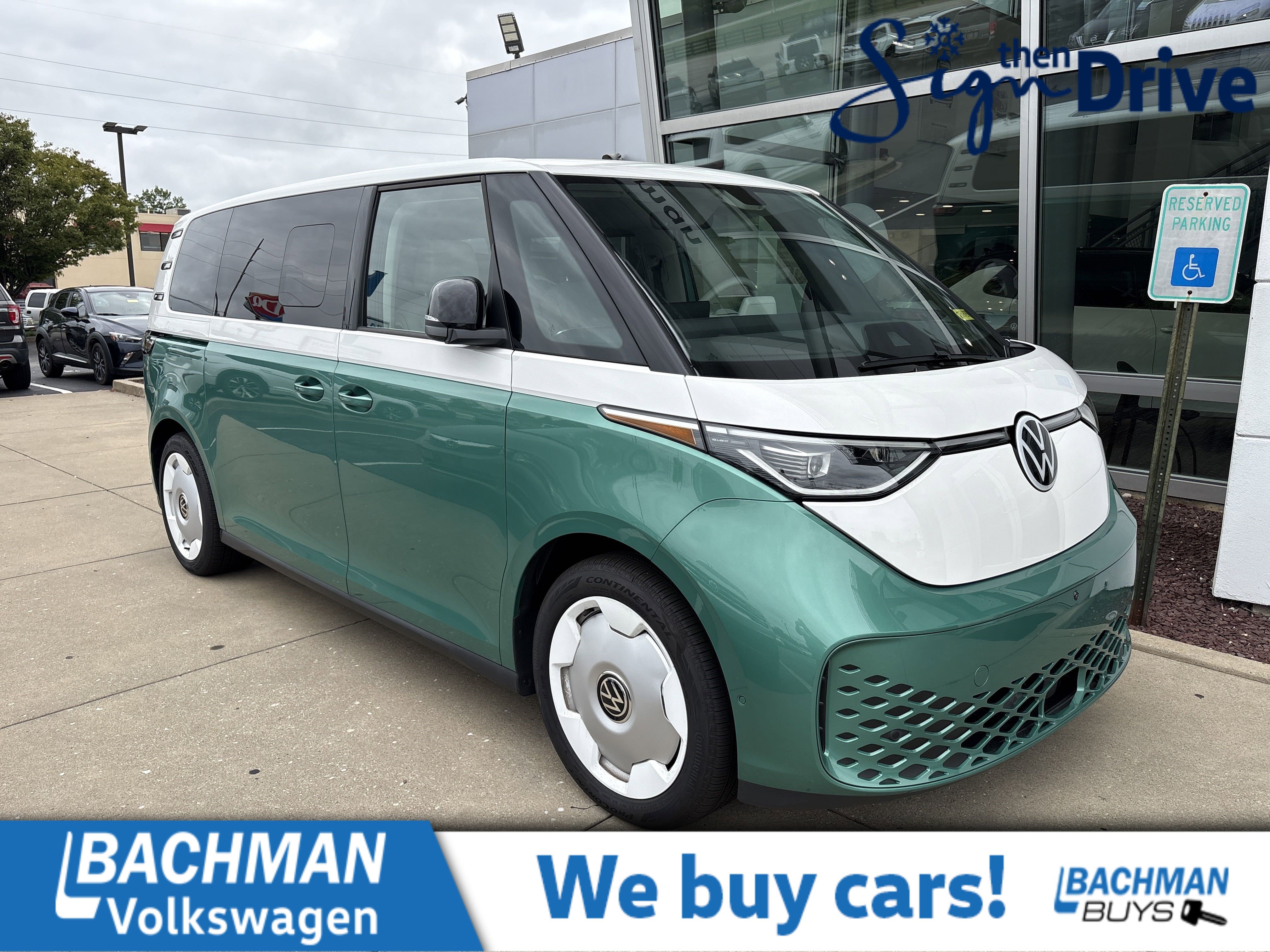 2025 Volkswagen ID. Buzz 1st Edition's photo