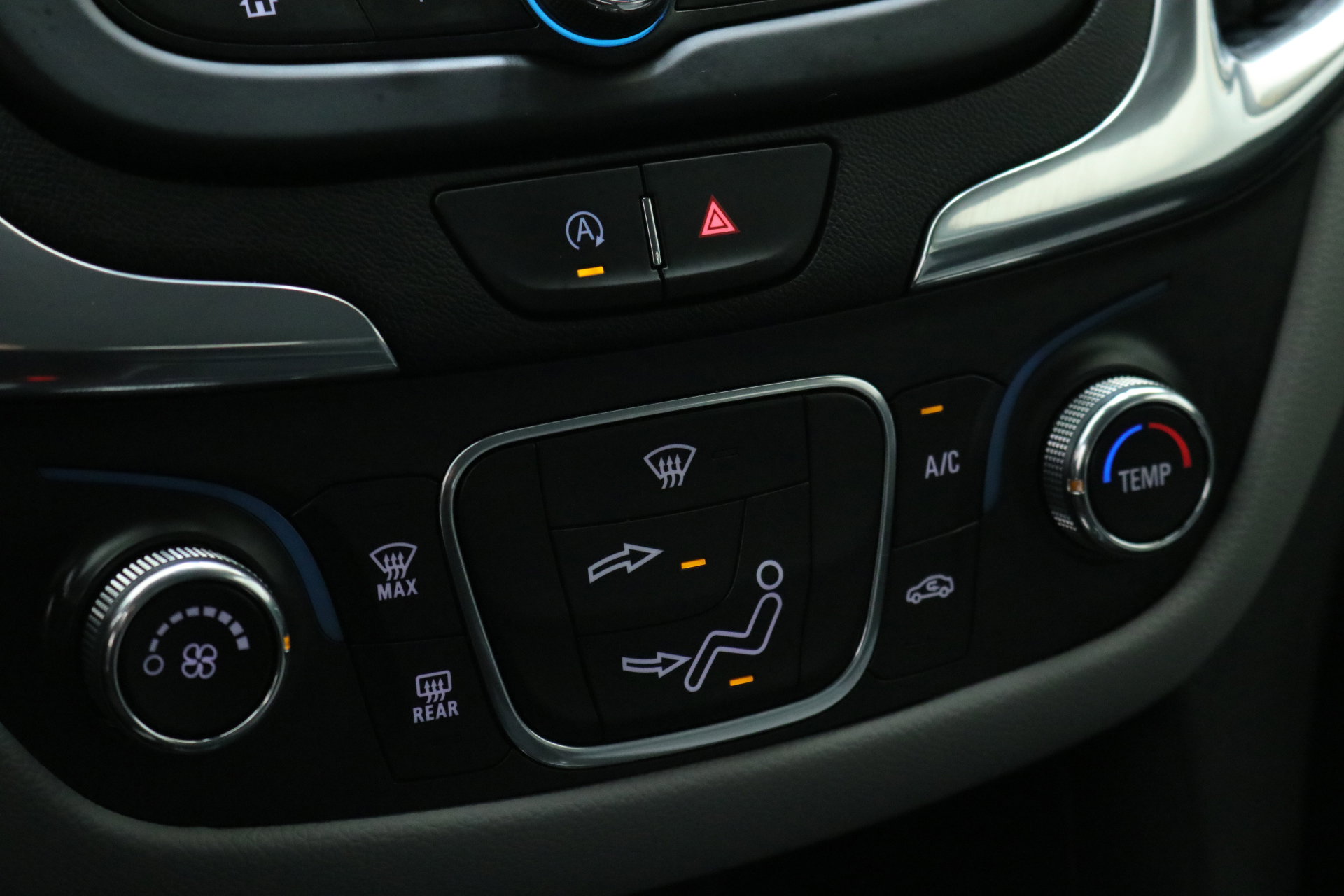 2022 Chevrolet Equinox LS photo 17