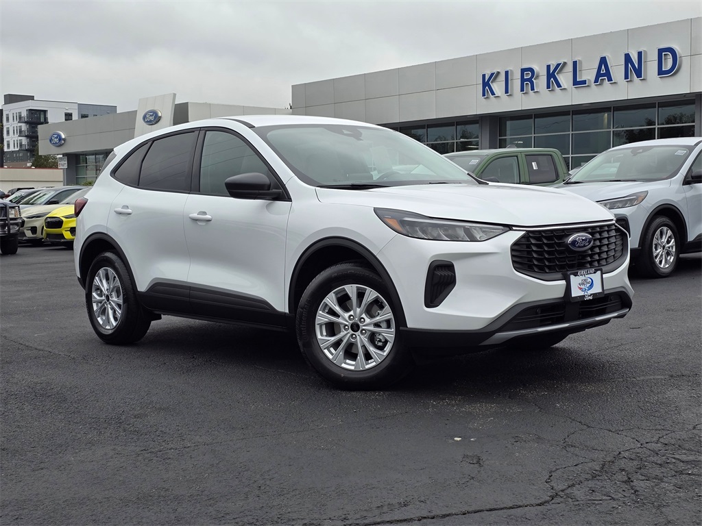 2025 Ford Escape Active's photo