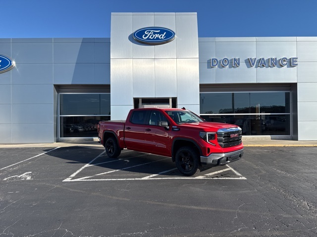 2025 GMC Sierra 1500 Pro's photo