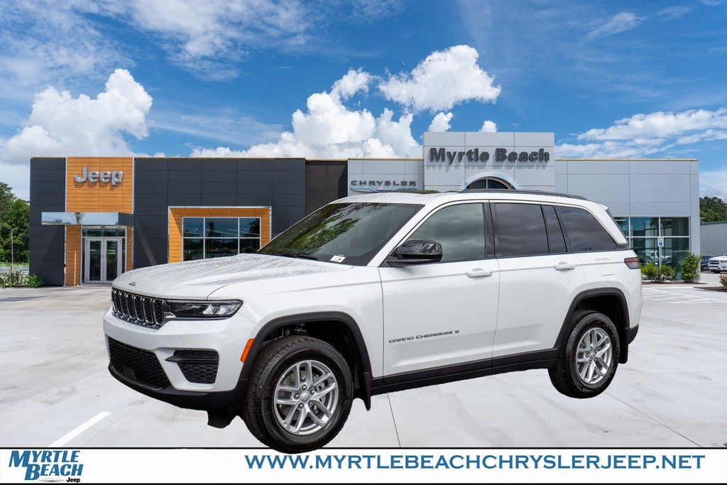 2025 Jeep Grand Cherokee Laredo's photo