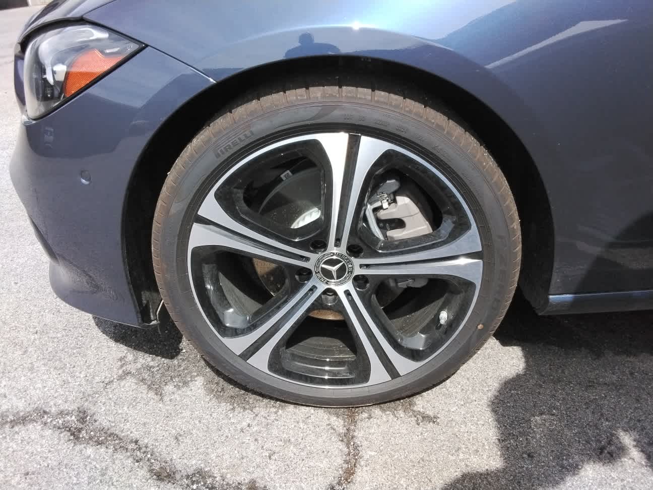 2025 Mercedes Benz C 300 4MATIC photo 2