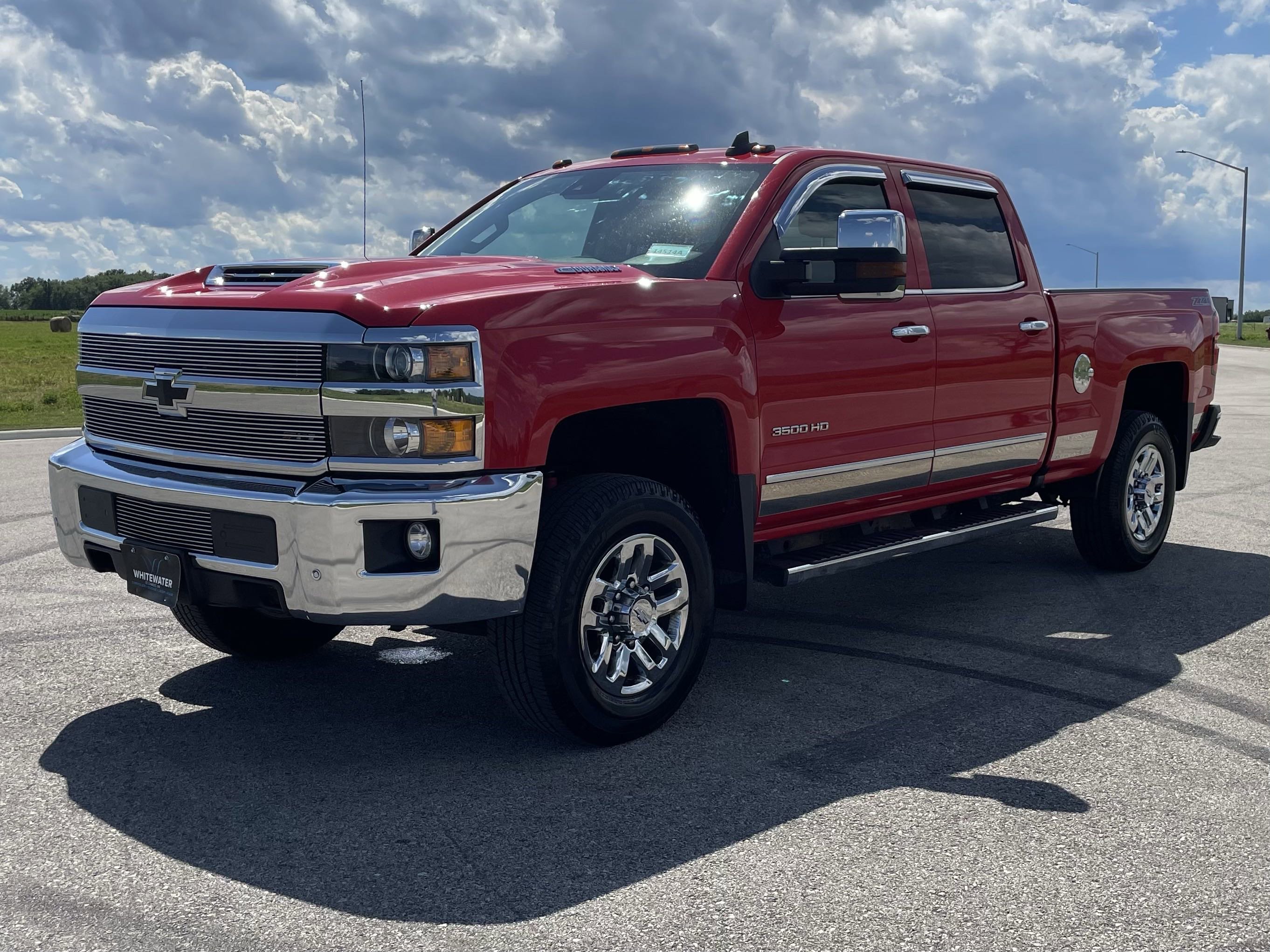 Used 2017 Chevrolet Silverado 3500HD LTZ with VIN 1GC4K0EY6HF141416 for sale in Saint Charles, Minnesota