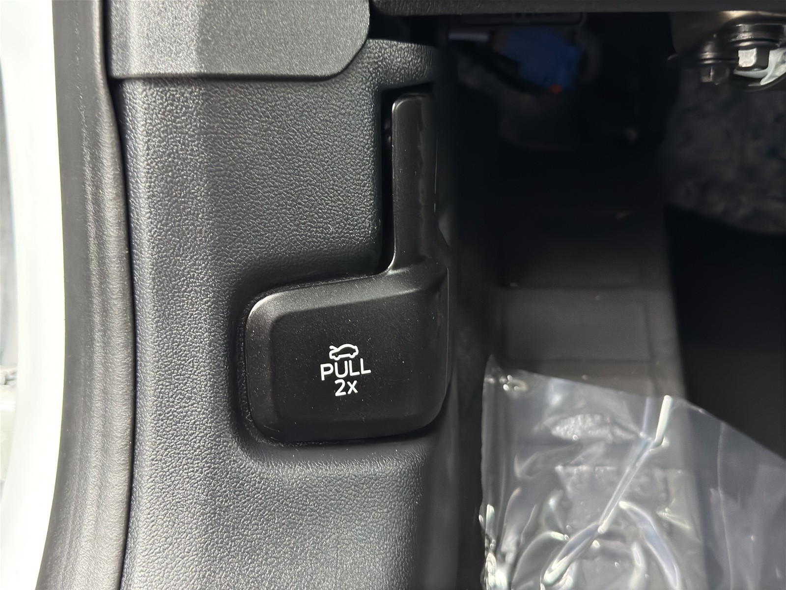 2022 Ford Escape SE photo 36