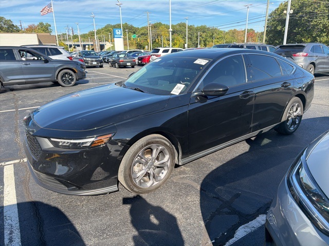 2024 Honda Accord EX photo 2