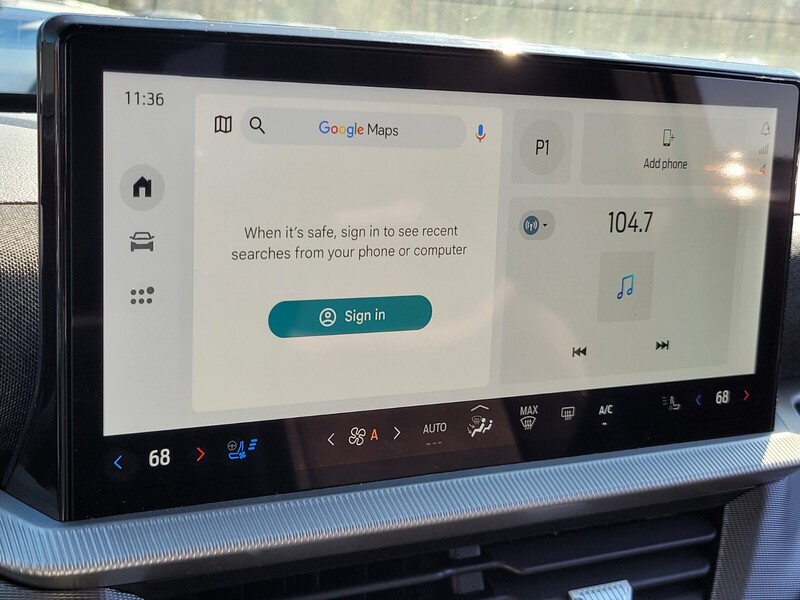 2025 Ford Explorer ST photo 16