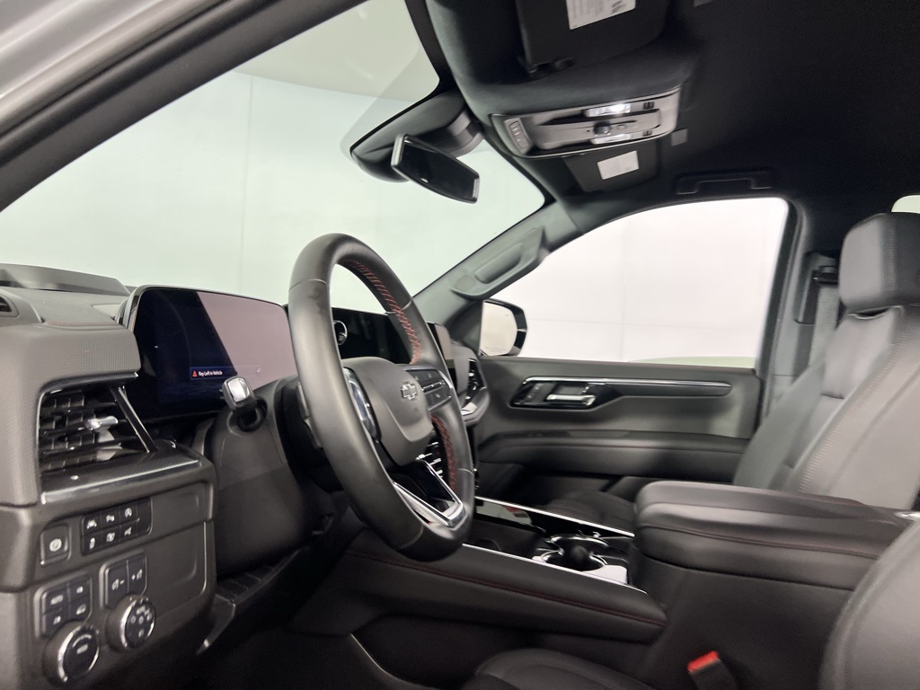2025 Chevrolet Tahoe RST photo 20