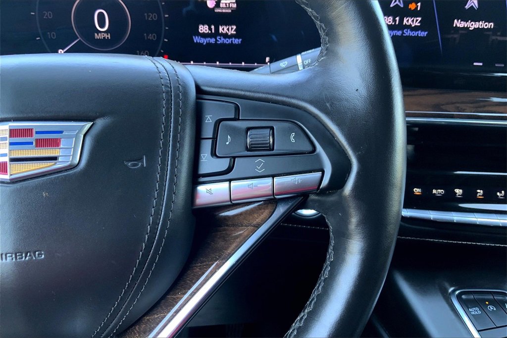 2022 Cadillac Escalade Premium Luxury Platinum photo 24