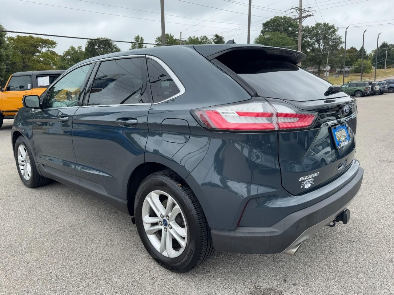 2019 Ford Edge SEL photo 4