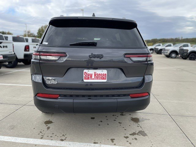 2025 Jeep Grand Cherokee Altitude X photo 4