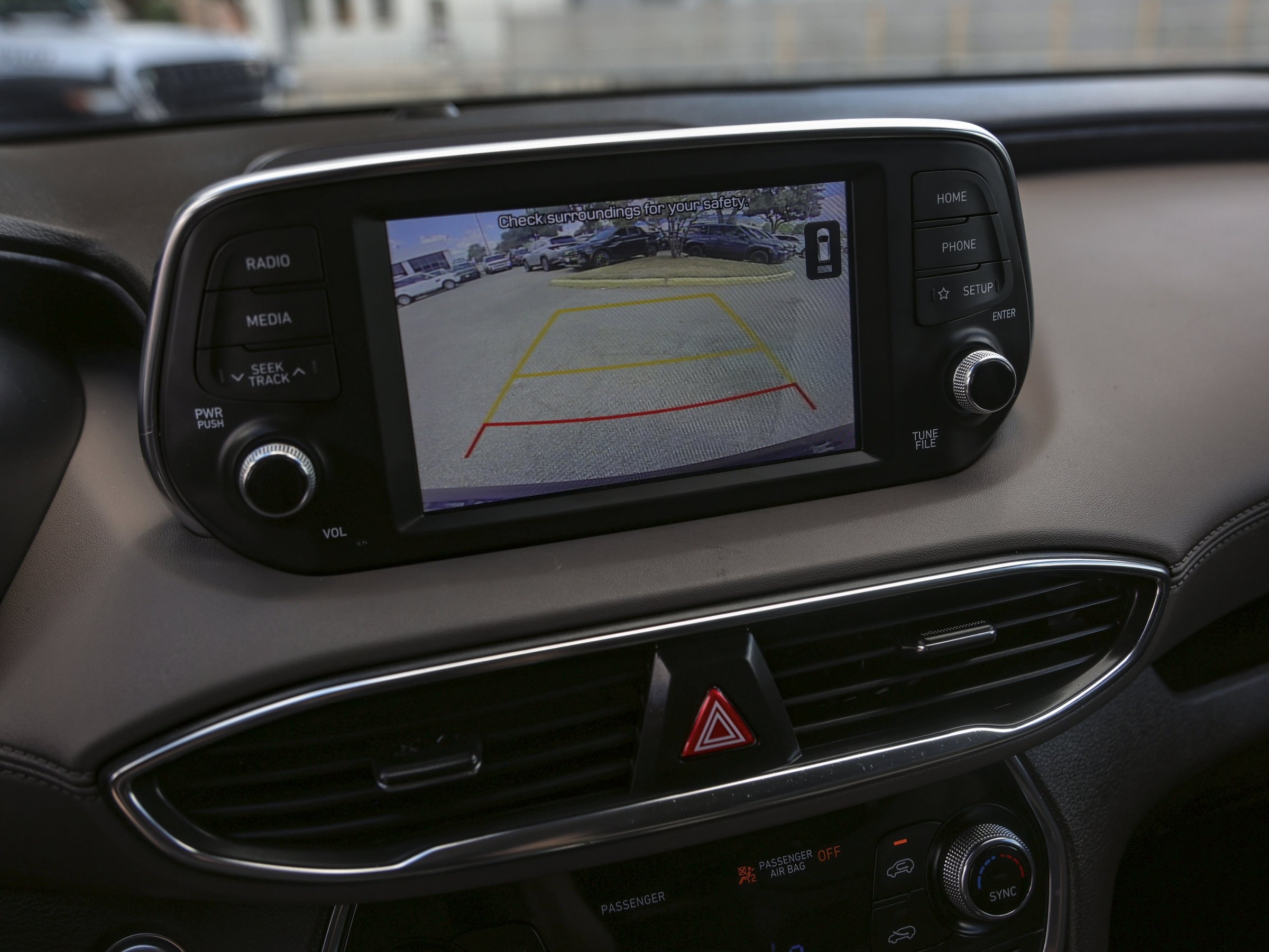 2020 Hyundai Santa Fe SEL photo 19
