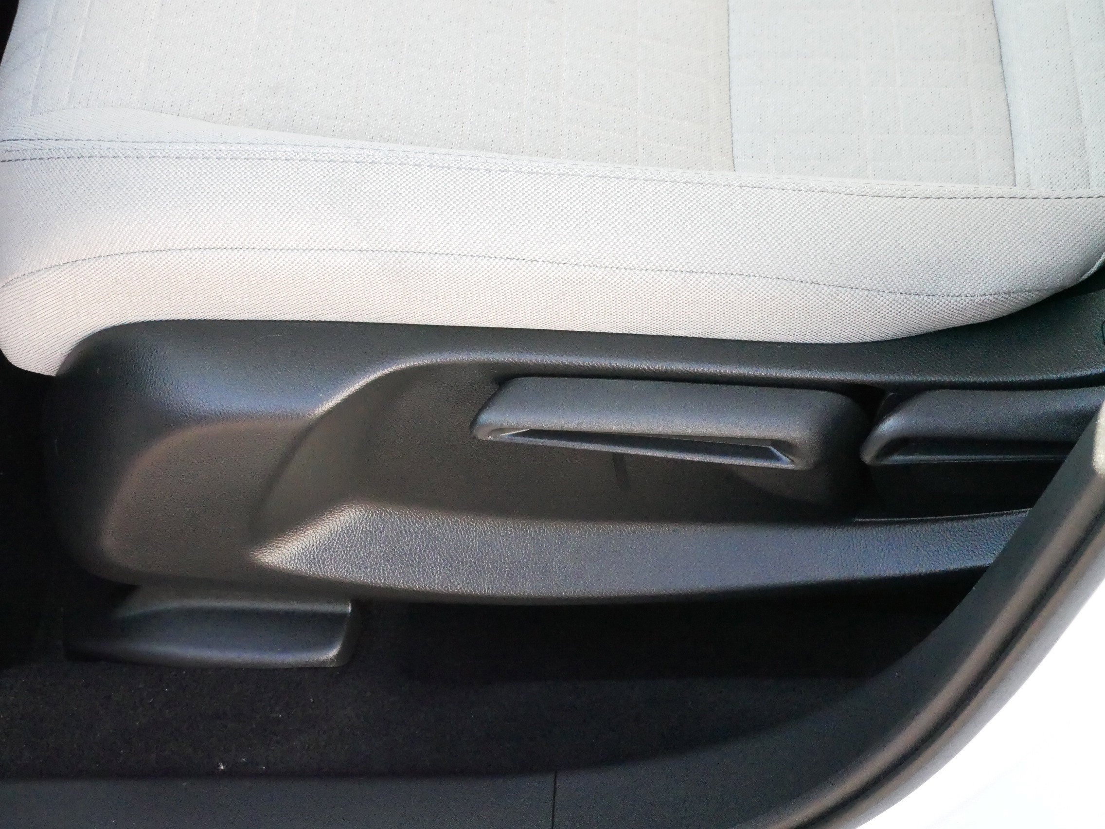 2023 Honda HR-V LX photo 17