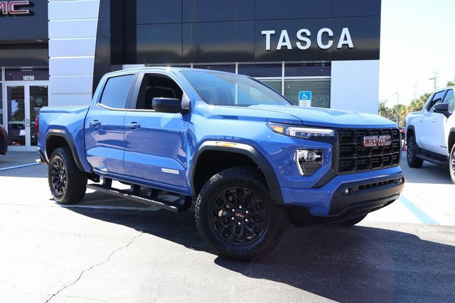 2026 GMC Canyon Elevation's photo