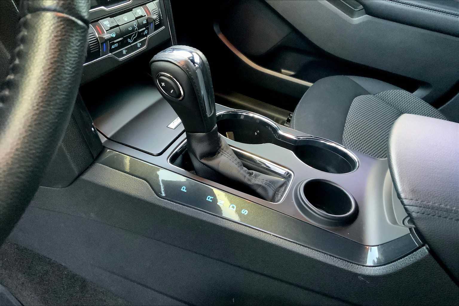 2018 Ford Explorer XLT photo 15