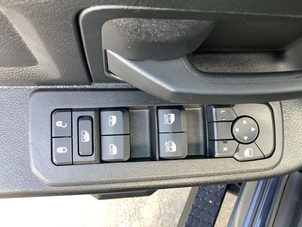 2025 Ram 2500 Tradesman photo 25