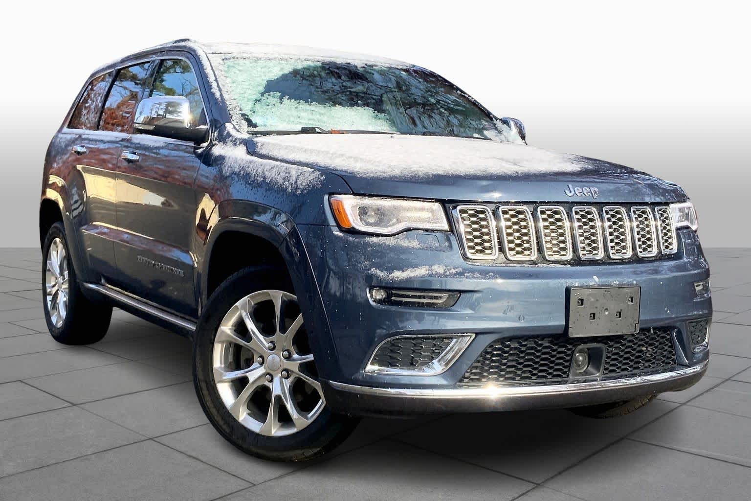 2020 Jeep Grand Cherokee Summit photo 2