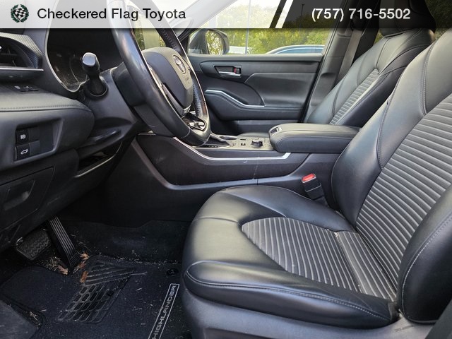 2021 Toyota Highlander XSE photo 8