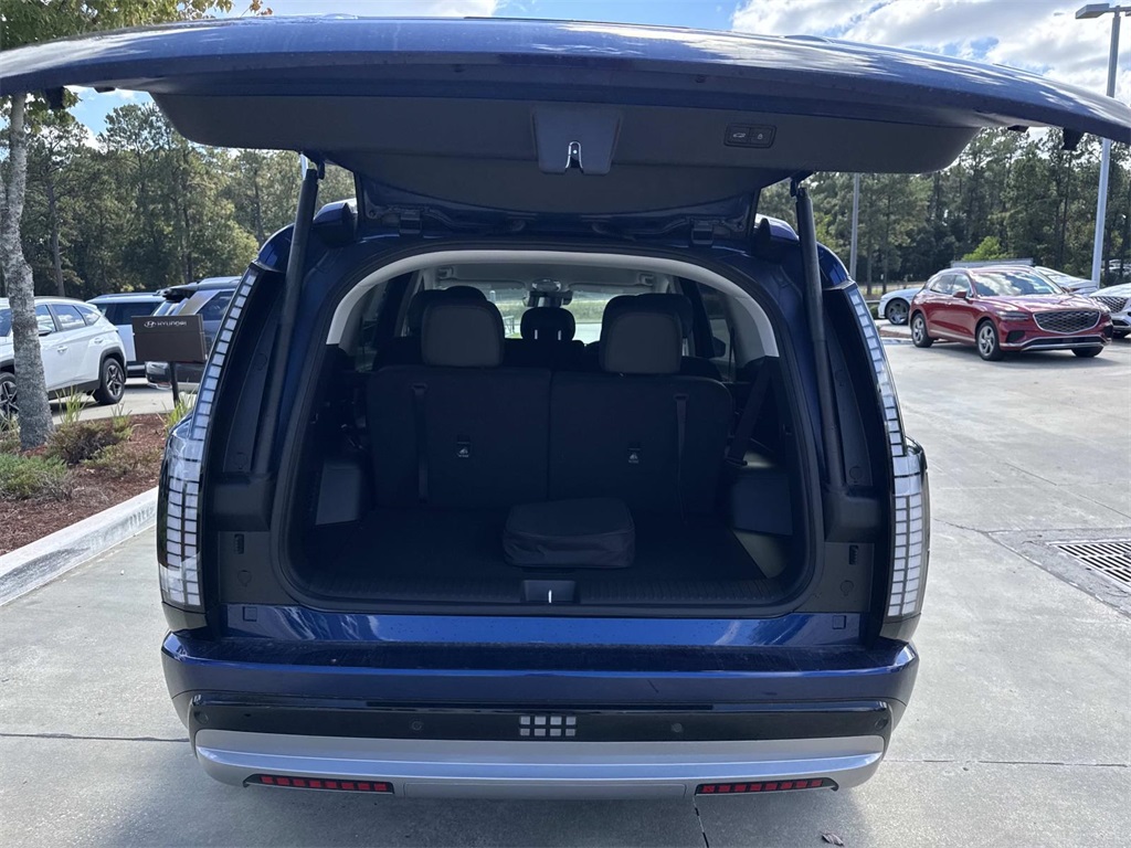 2026 Hyundai Ioniq SEL photo 4