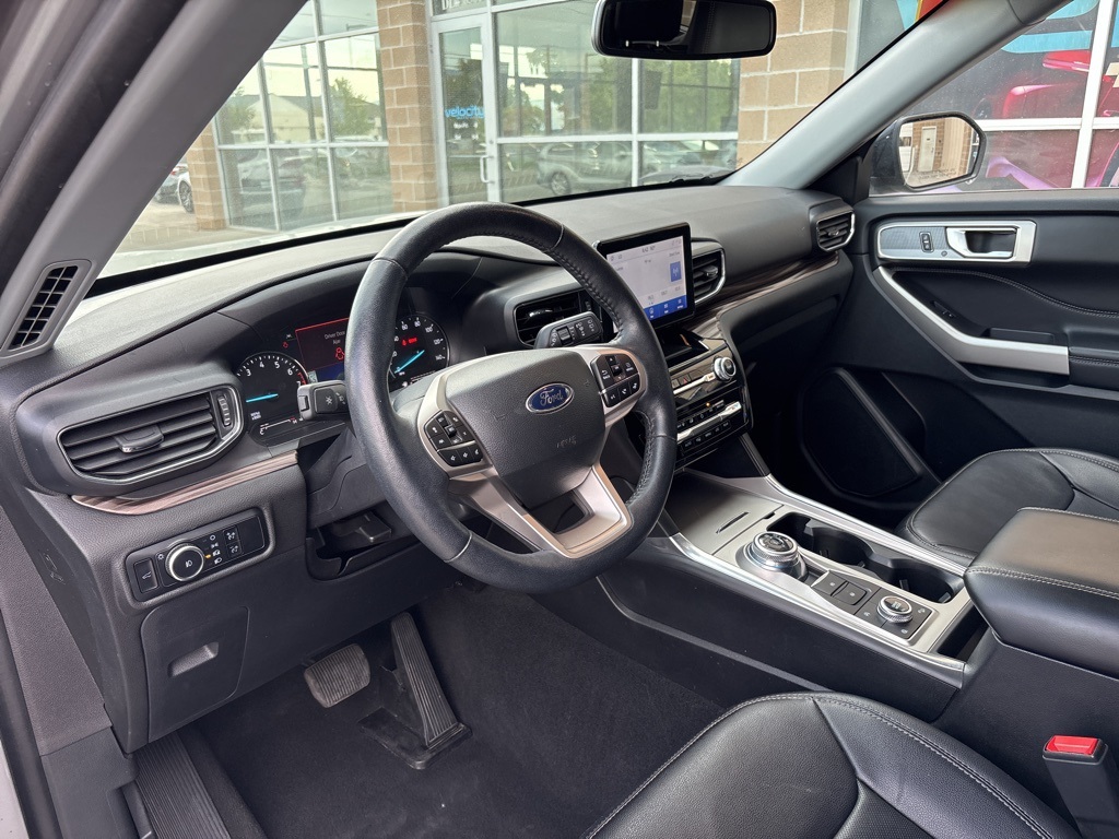2023 Ford Explorer Limited photo 11