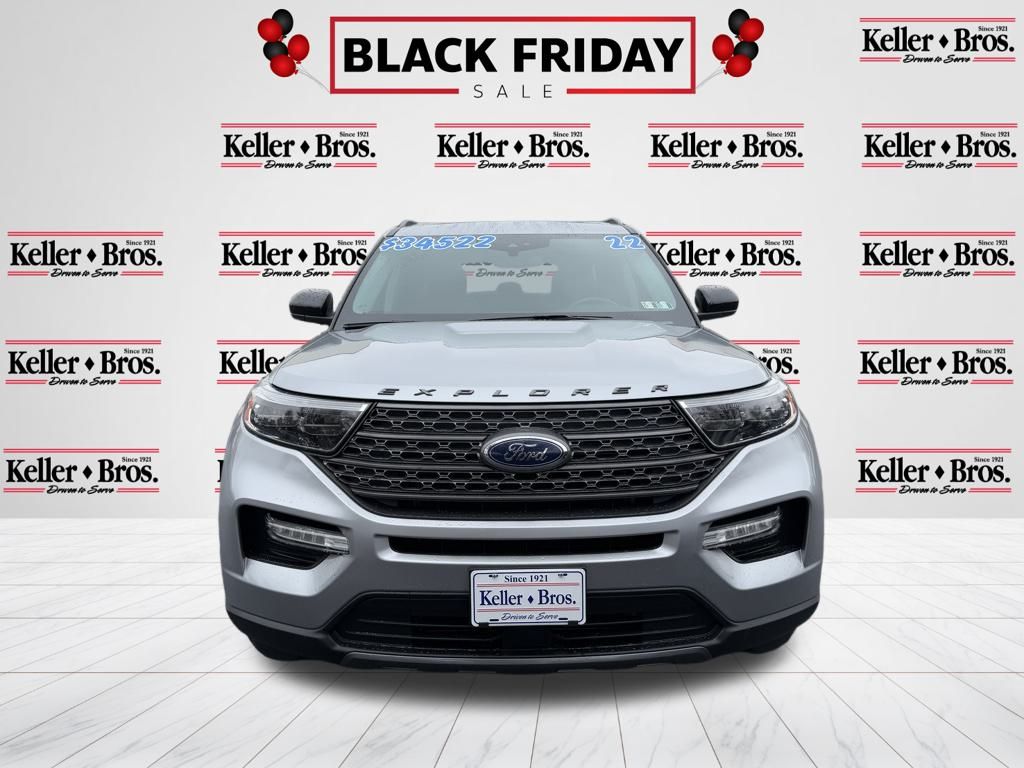 2022 Ford Explorer XLT photo 2