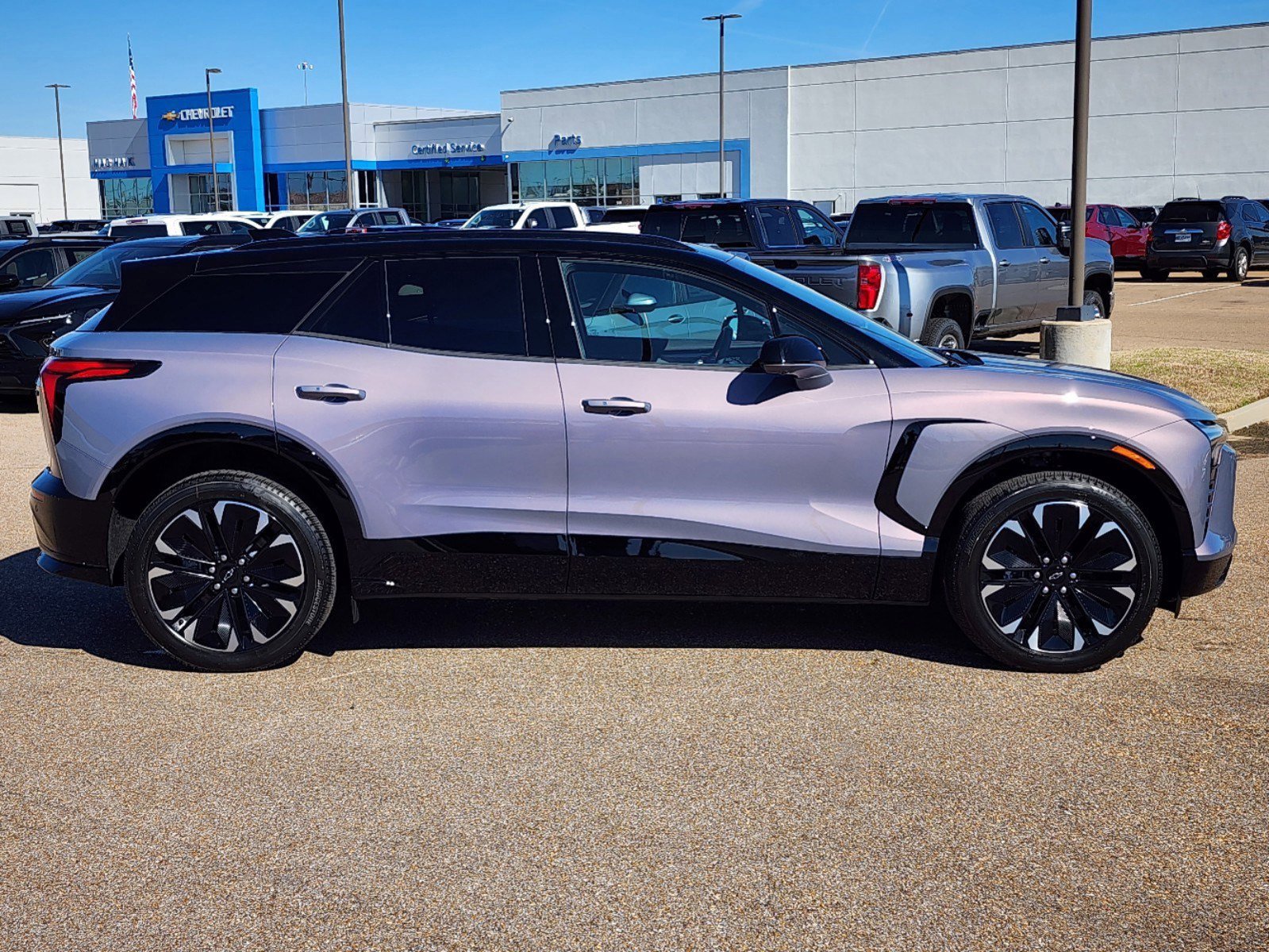 2025 Chevrolet Blazer EV RS photo 2