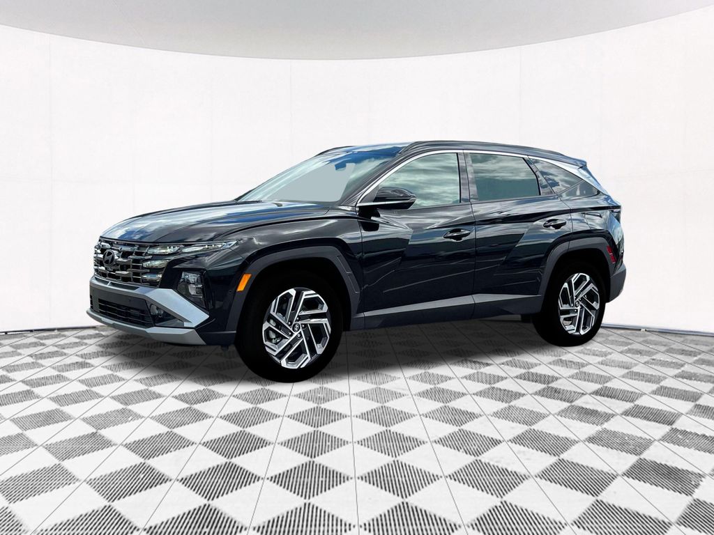 2025 Hyundai Tucson Hybrid Limited photo 2