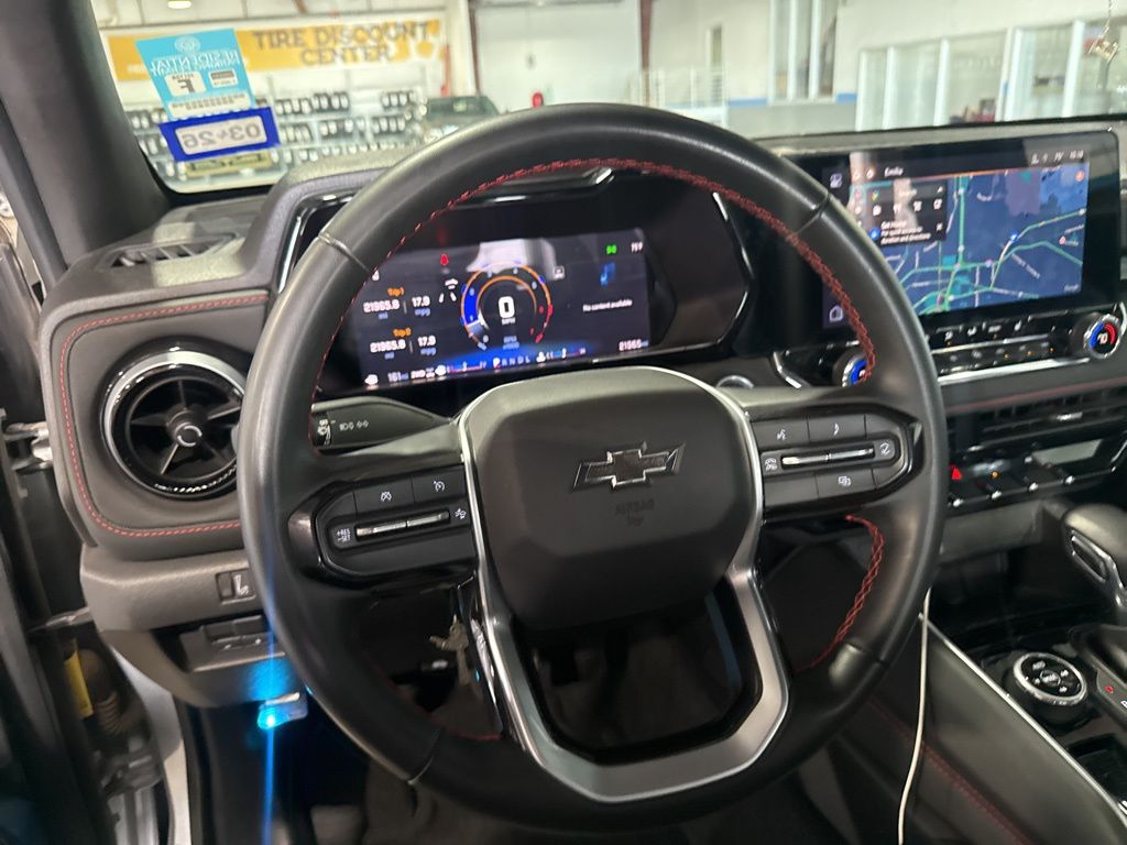 2024 Chevrolet Colorado Z71 photo 16
