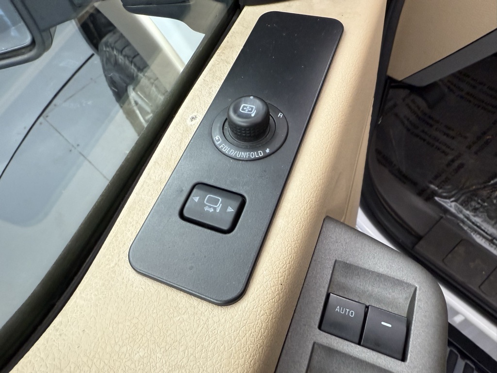 2011 Ford F-250 photo 18