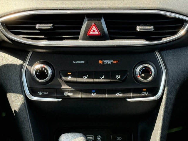2020 Hyundai Santa Fe SE photo 26