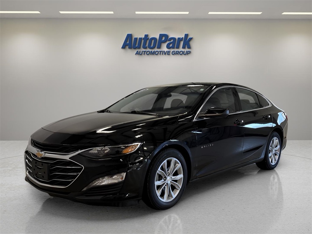 2023 Chevrolet Malibu 1LT photo 3