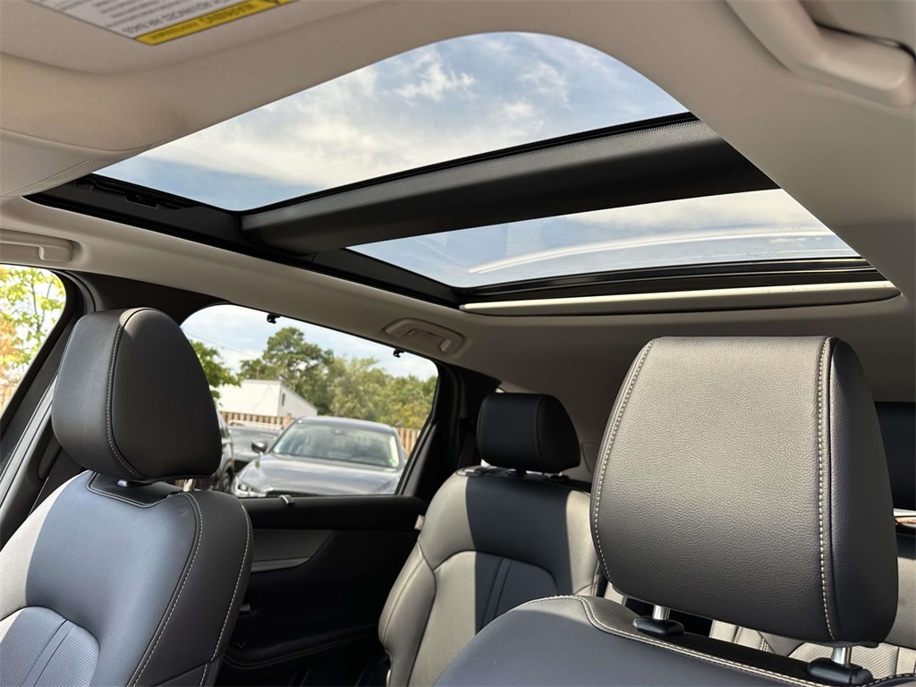 2024 Mazda CX-90 Premium photo 3