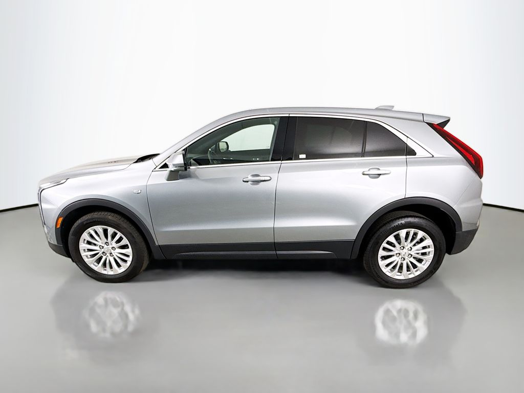 2024 Cadillac XT4 Luxury photo 4