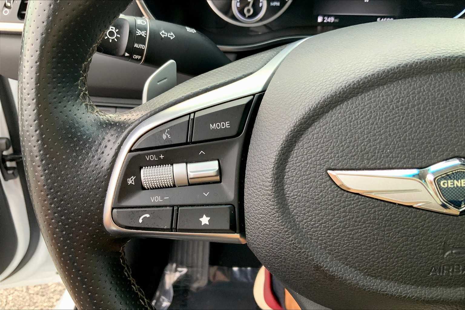 2023 Genesis G70 2.0T Sport Prestige photo 21