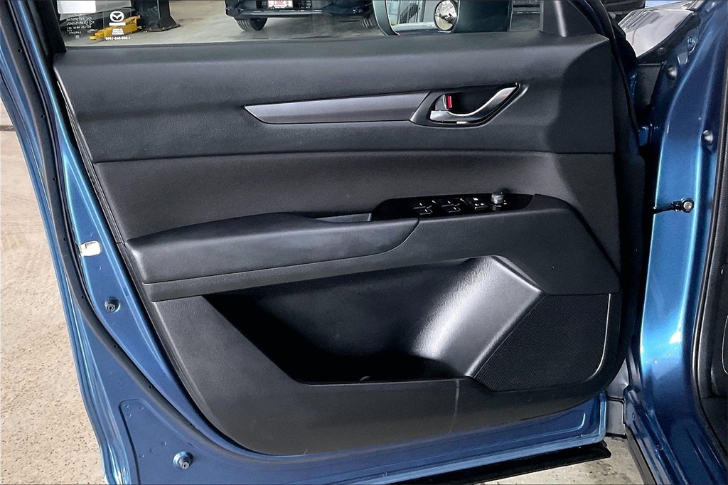 2023 MAZDA CX-5 - Image 21