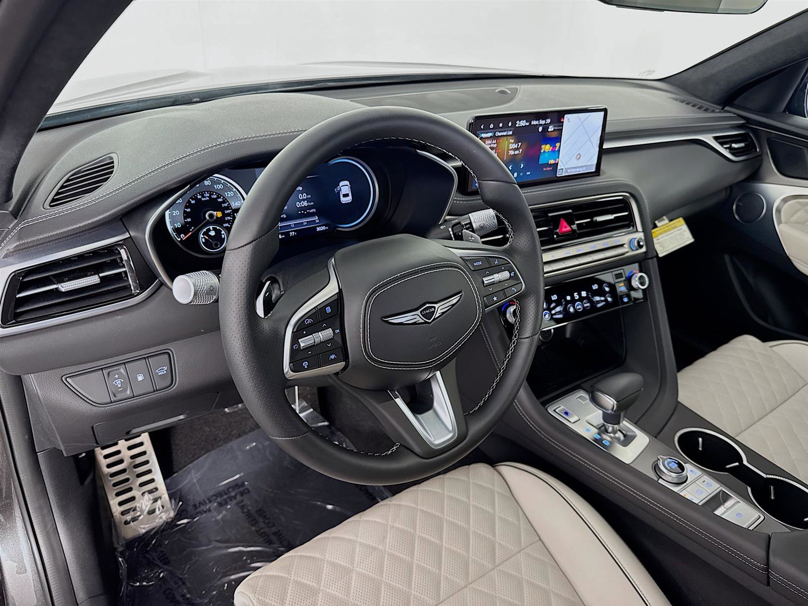 2025 Genesis G70 3.3T Sport Prestige photo 9