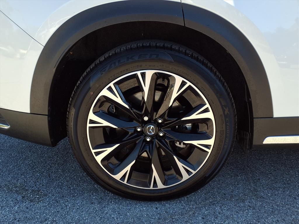 2025 Mazda CX-90 Premium Plus photo 4