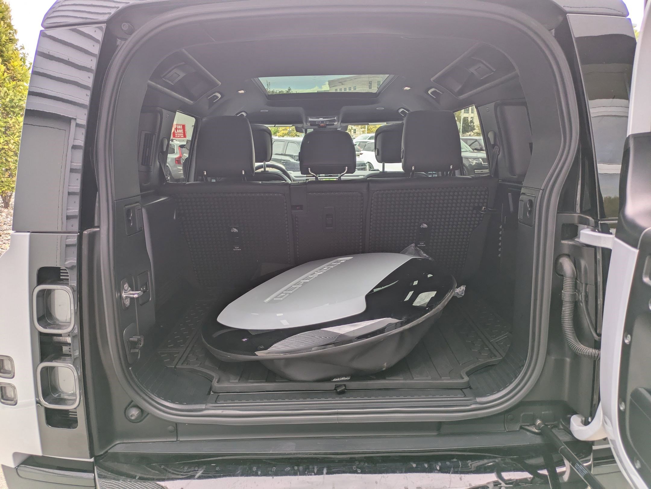 2023 Land Rover Defender 110 V8 110 Carpathian Edition photo 30