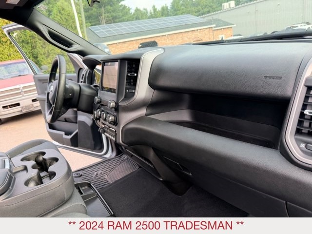 2024 Ram 2500 Tradesman photo 18