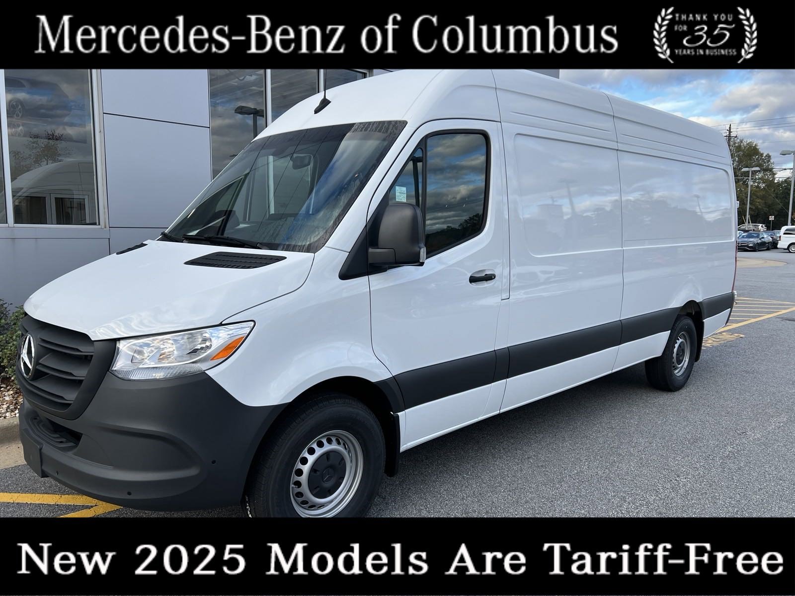 2025 Mercedes-Benz Sprinter Cargo Van Base's photo