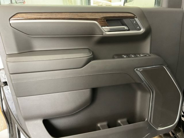 2025 Gmc Sierra 1500 SLE photo 18