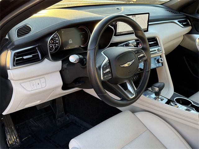2025 Genesis G70 2.5T photo 2