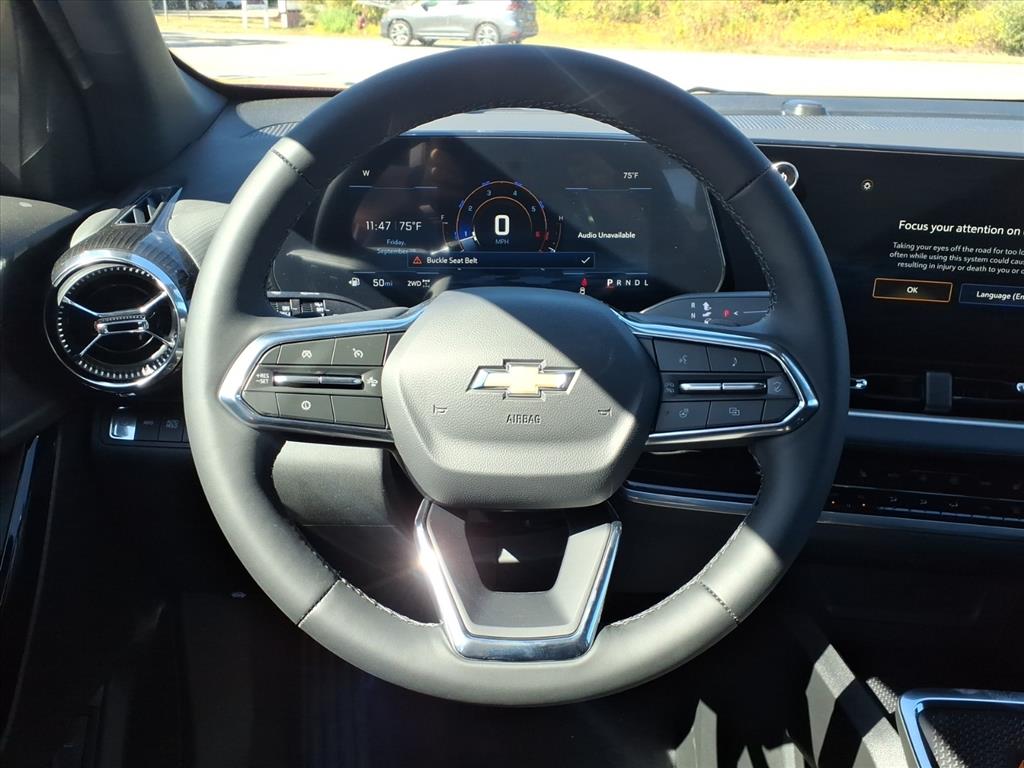 2026 Chevrolet Equinox LT photo 12